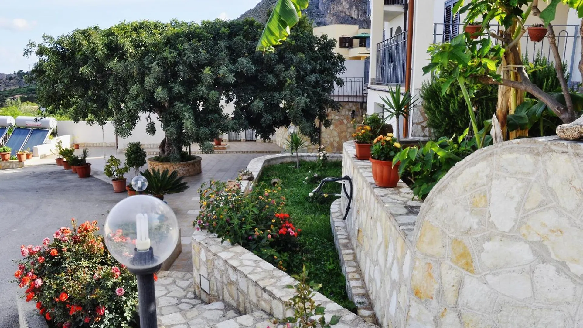 Verdemare Bed & Breakfast Macari