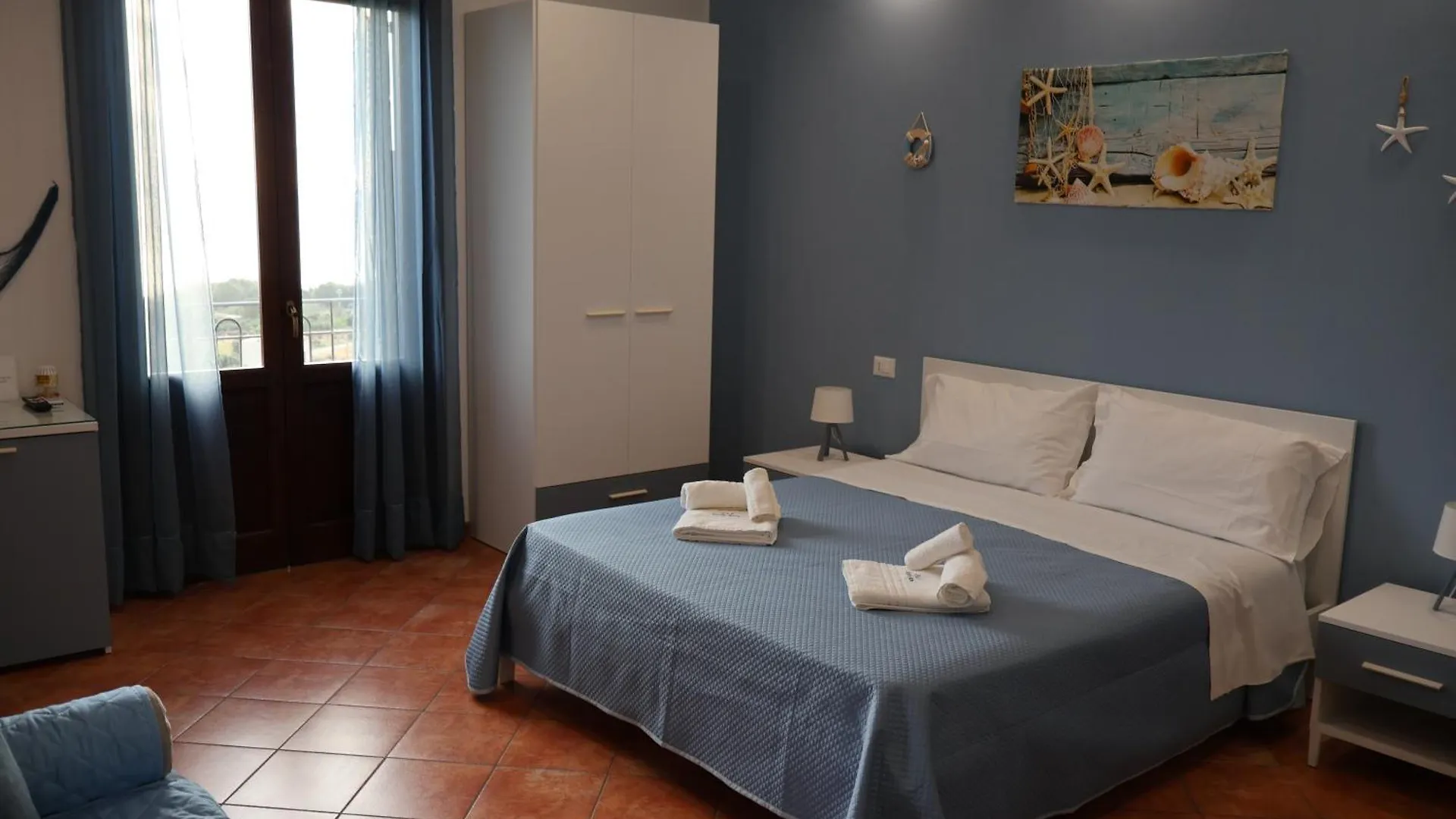 Verdemare 3*, Macari Italy